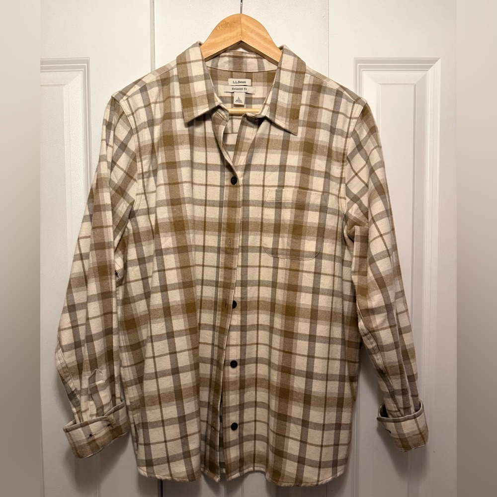 L.L. Bean Women’s Checkered Shirt Jacket - Tan and White